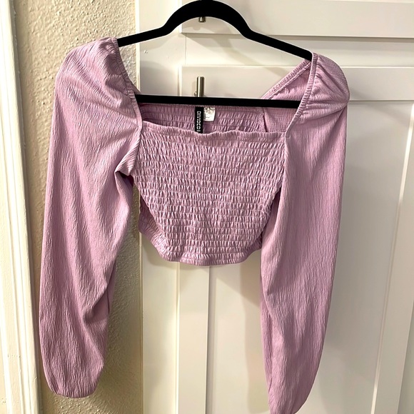 H&M Tops - Purple crop top | H&M